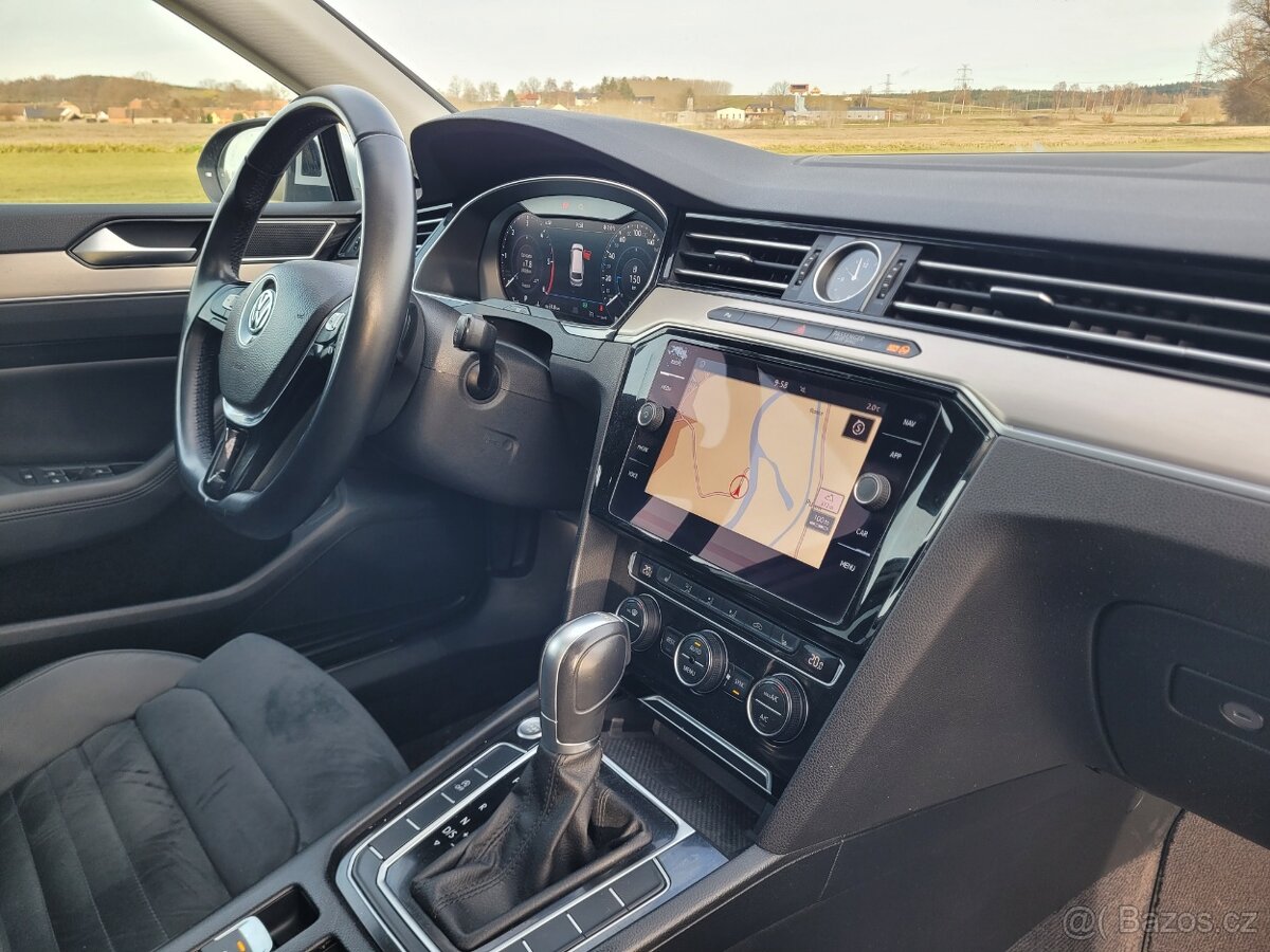 Volkswagen Passat, Kombi 2,0 TDI Highline - 7