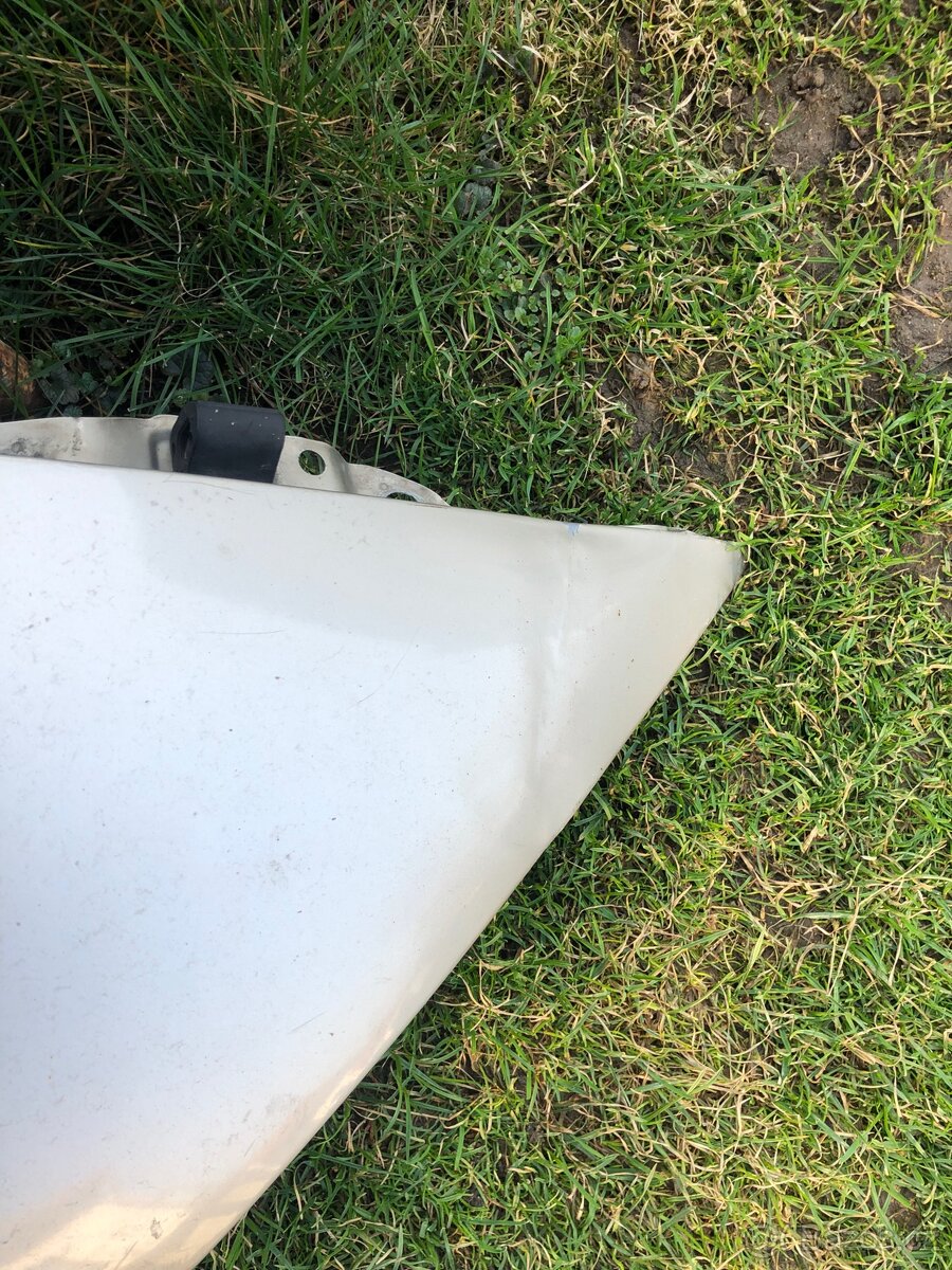 Škoda octavia II dveře, nárazníky, blatnik - 7