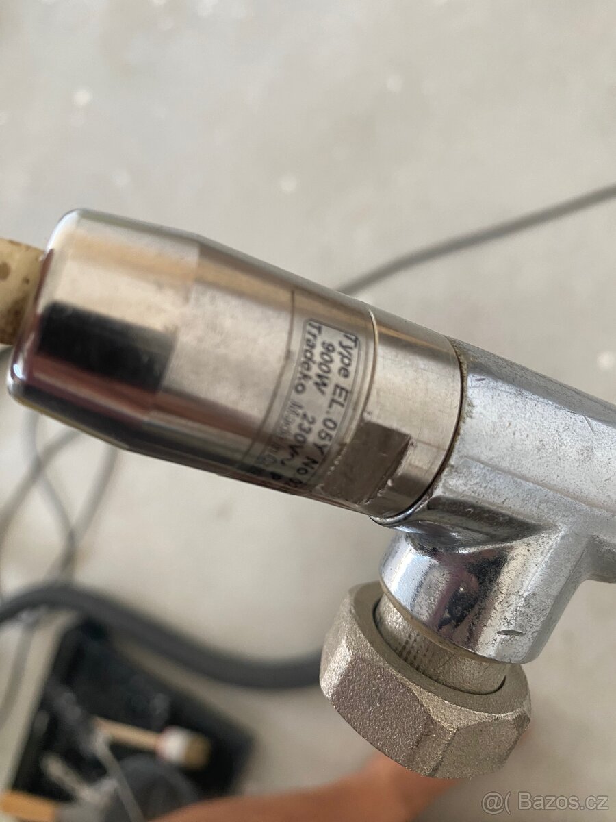 Topné těleso 900W do radiátoru, topná tyč, žebřík - 7