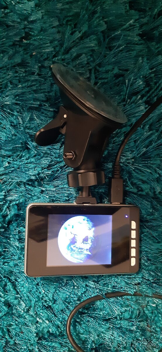 3x funkční autokamera: - 7