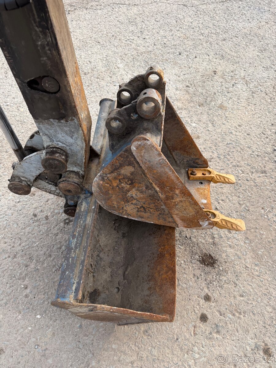 Minibagr Takeuchi Tb015 2001 2x lzice - 7