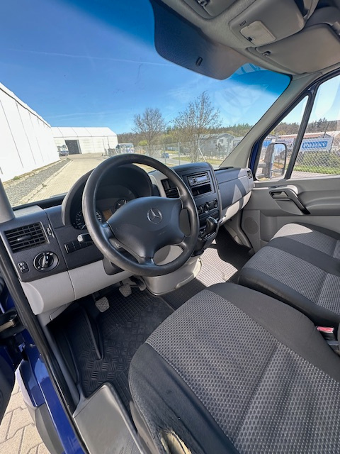 Mercedes Sprinter do 3,5t - 7