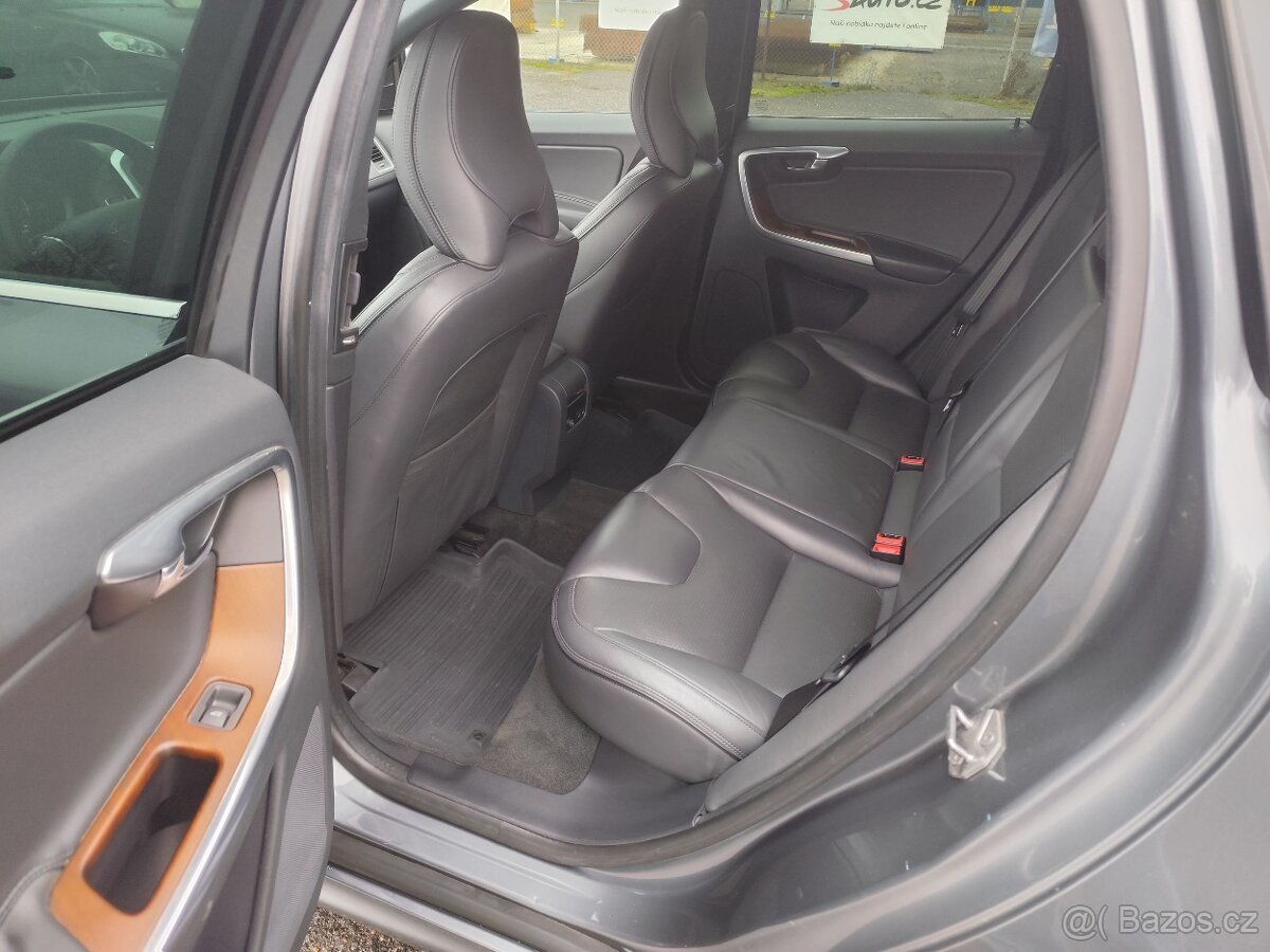 Volvo XC60.AWD.2.4.D5.162kw.Inscription.Automat.R.V.12/2015 - 7