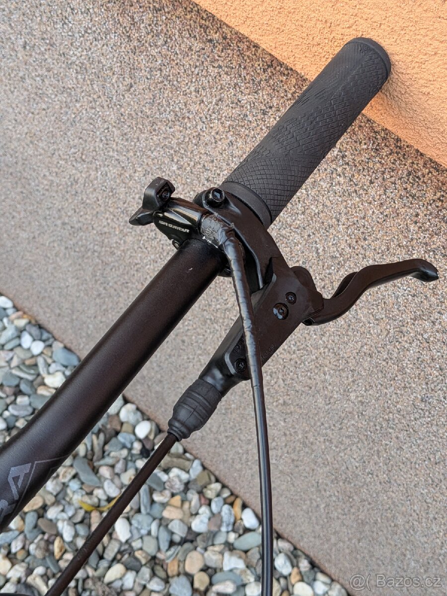 Horské kolo GT Avalanche Elite - 7