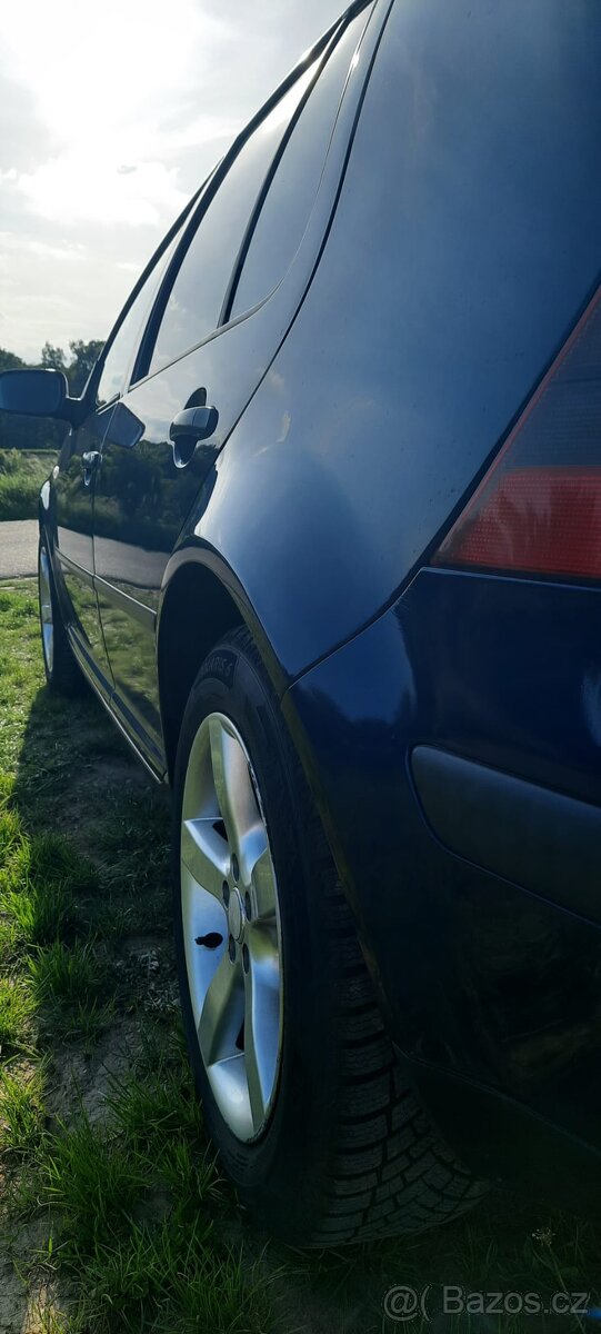 Vw golf 4 1.6 benzin rok 2002 - 7