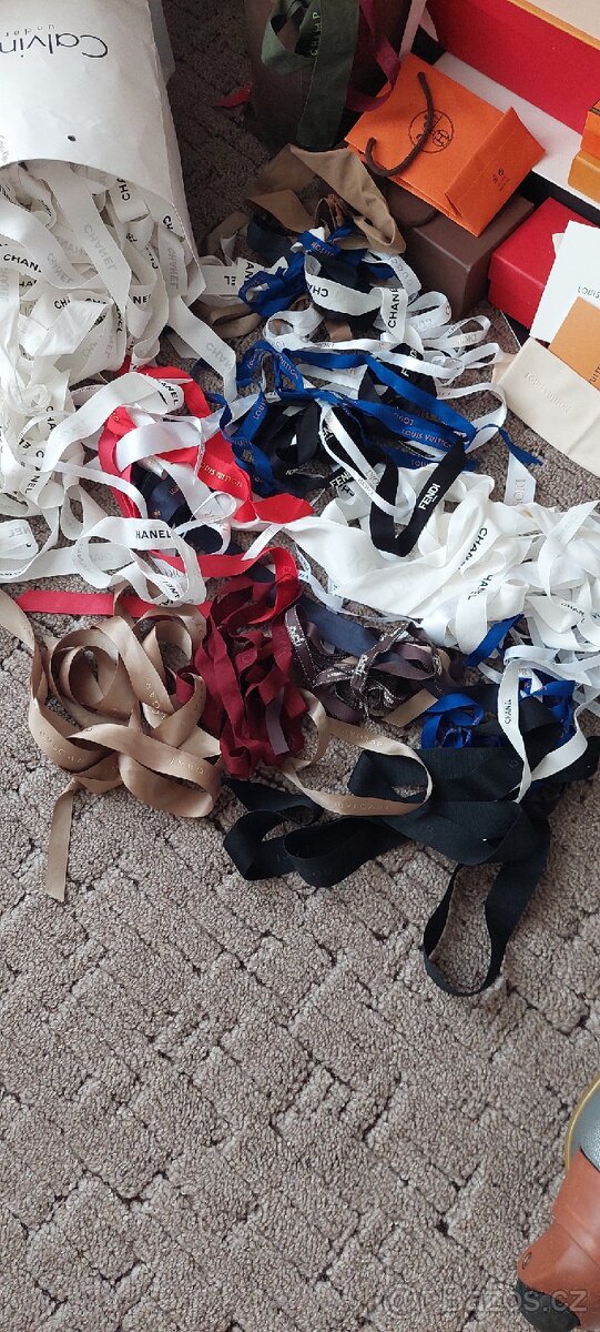 Papírové značkové tašky - 7