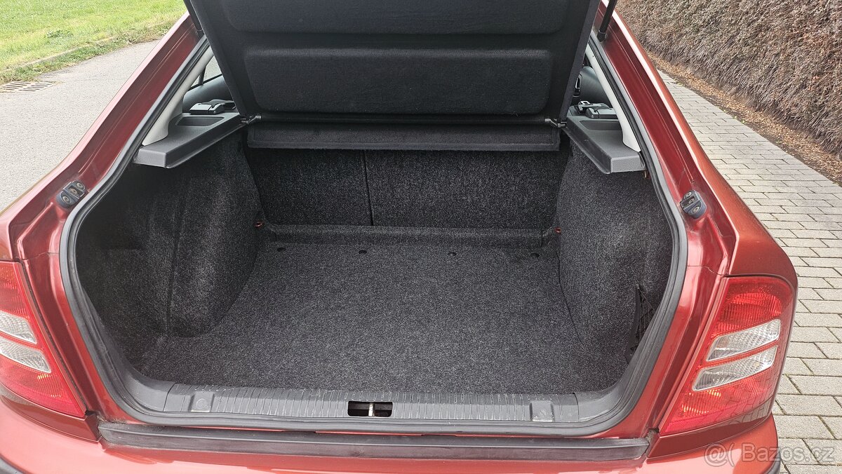 Škoda Octavia 1.4 16v - 7