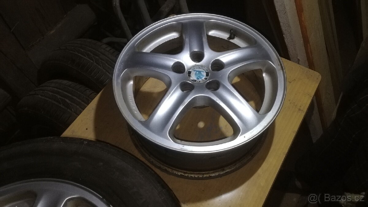 Litá kola disky Škoda Octavia - 7