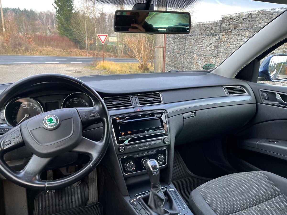 Škoda Superb 1.6 TDi 77kW Variant - 7
