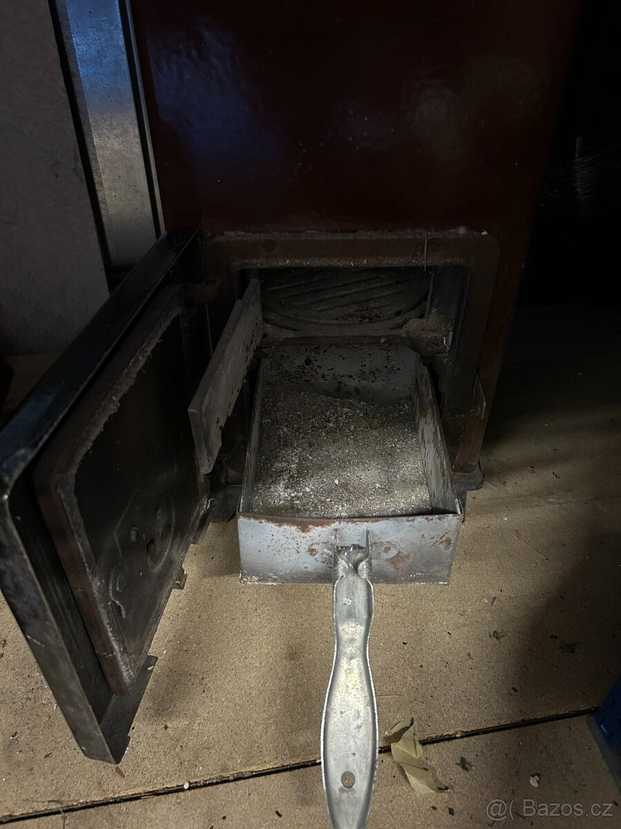 Prodám kamna Petry - 7