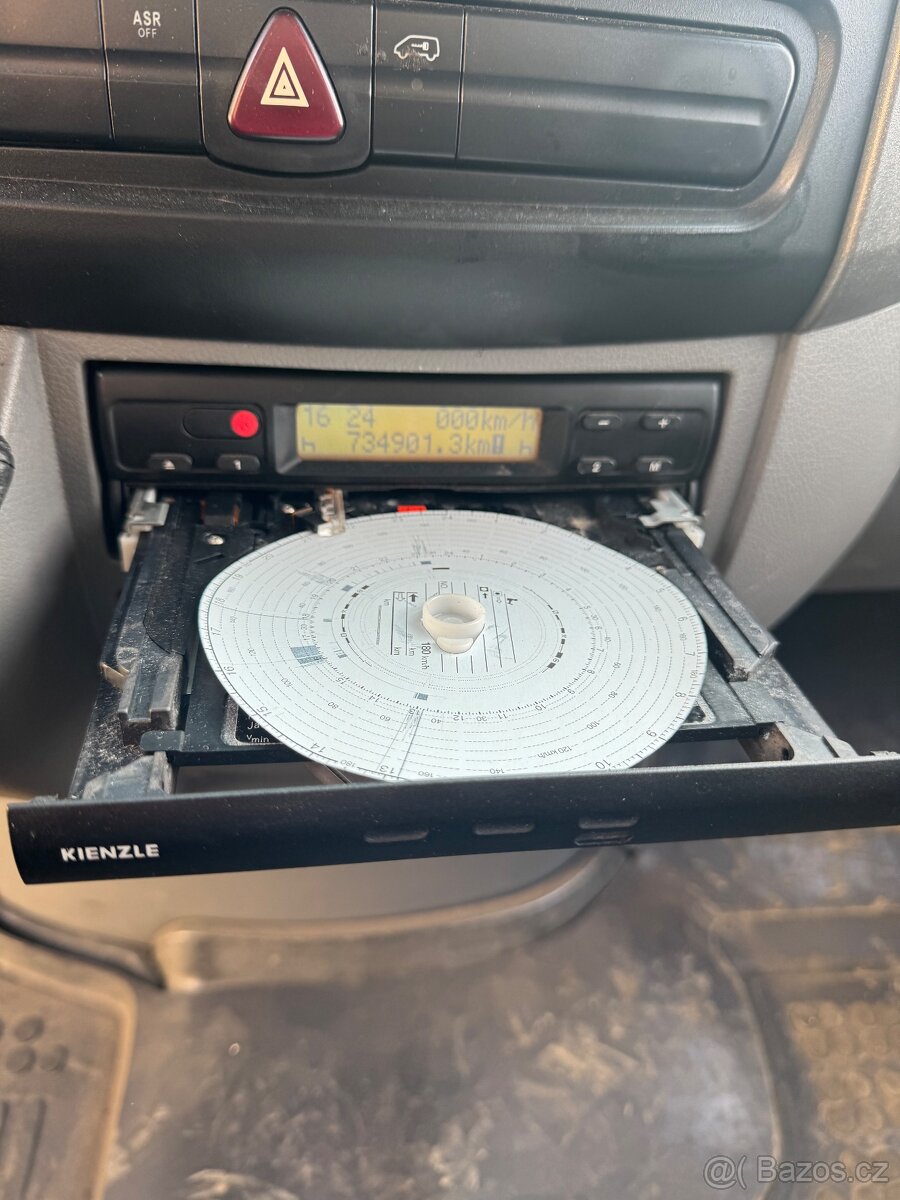 Sprinter 315 2,2 cdi + VAPP na dvě auta - 7