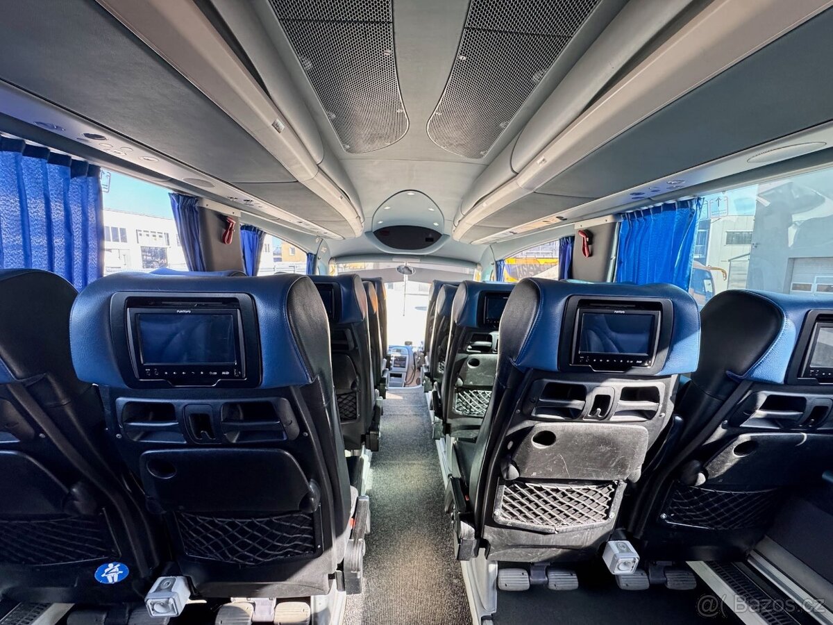 VOLVO IRIZAR PB 255 - 7