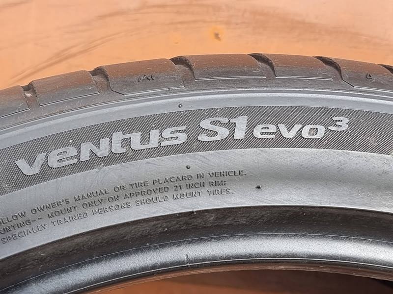 Letní Hankook 245/40/21 - 7