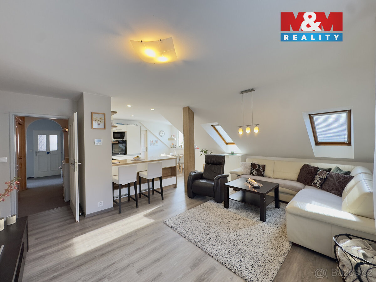 Prodej dvougeneračního RD v Hati, ul. Lipová - 7