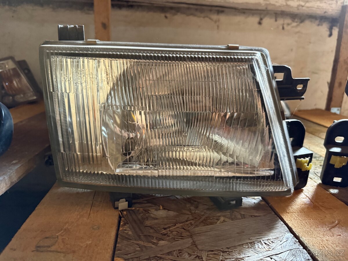 Subaru Forester SF světla , blinkry přední - 7