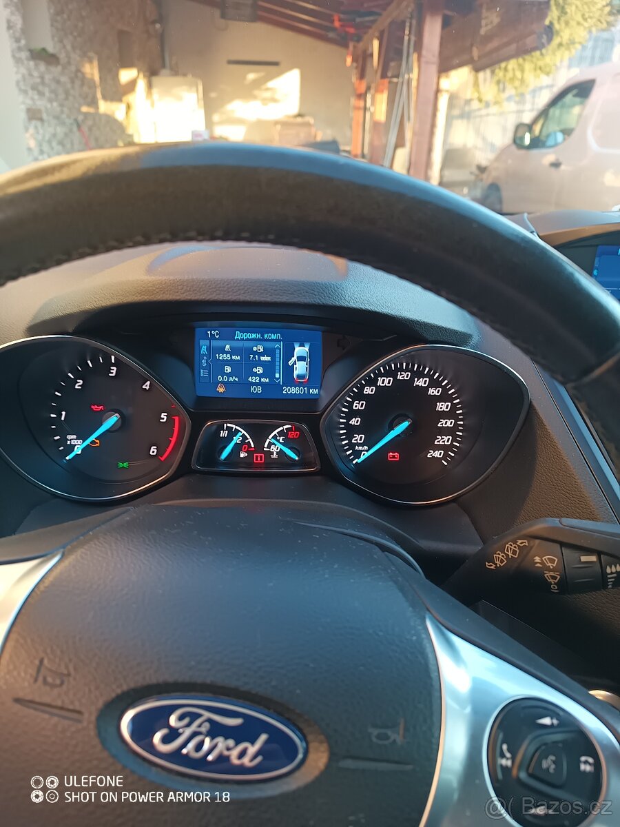 Ford Kuga 4×4, 132 kw Titanium 2.0 tdci - 7