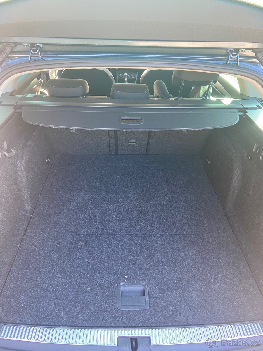 Škoda Superb III šedá - 7