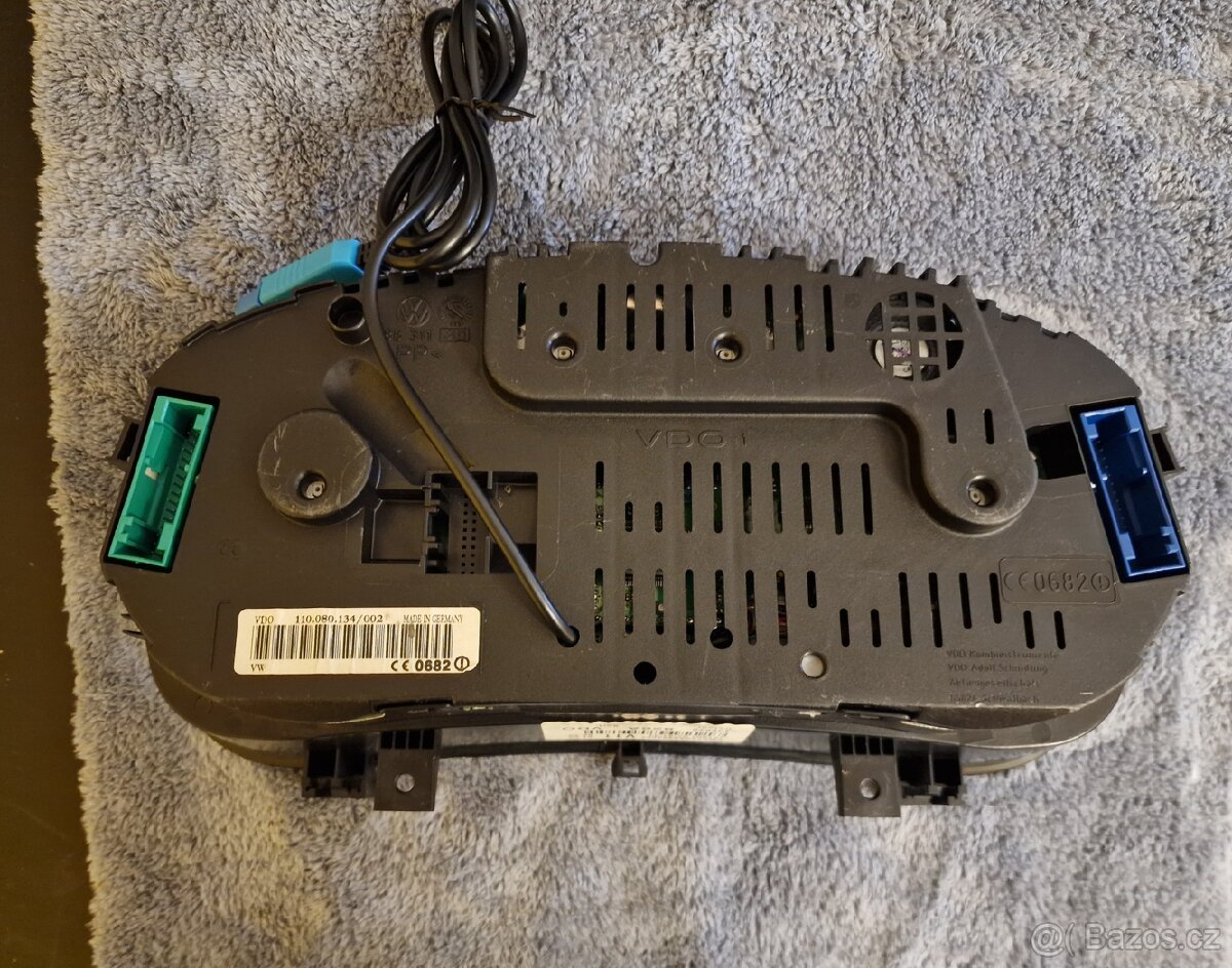 Golf 4 budíky barevný maxidot - 7