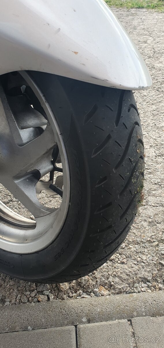 Yamaha 400 Majesty - 7