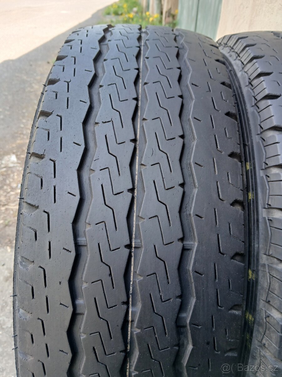 letní pneu 205/65/16C - 7