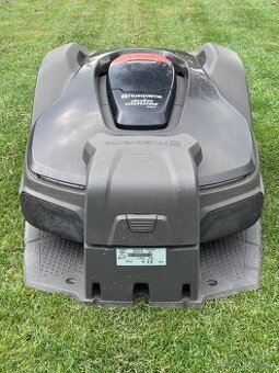 Robotická sekačka navimow i108+4g modul - 7