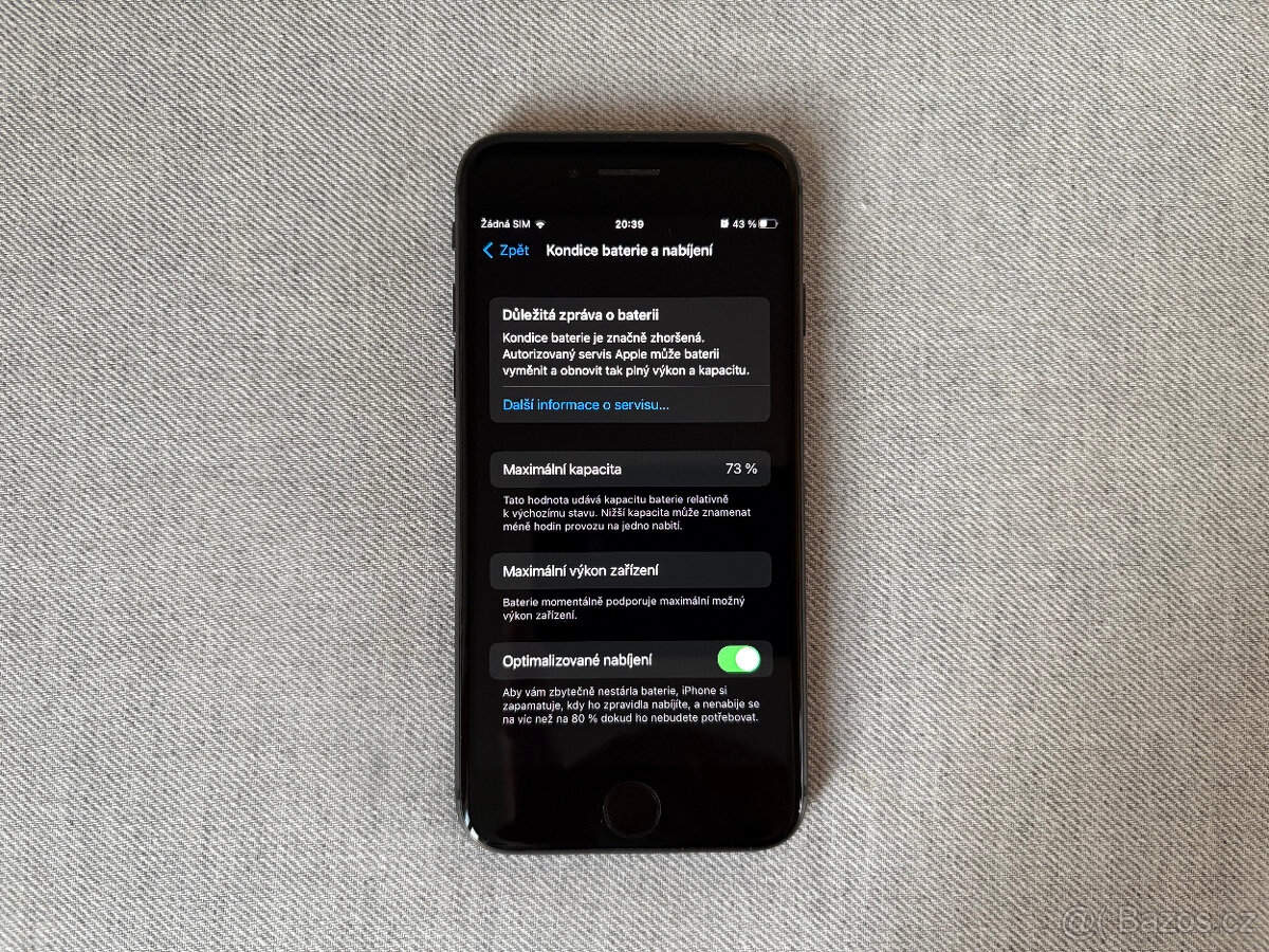 iPhone 8 256GB vesmírně šedý s původní neměněnou baterií 73% - 7