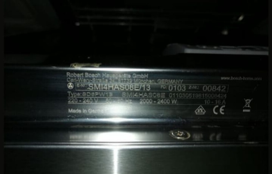 Luxusní bílá venkovská kuchyně se spotřebiči,5786 - 7