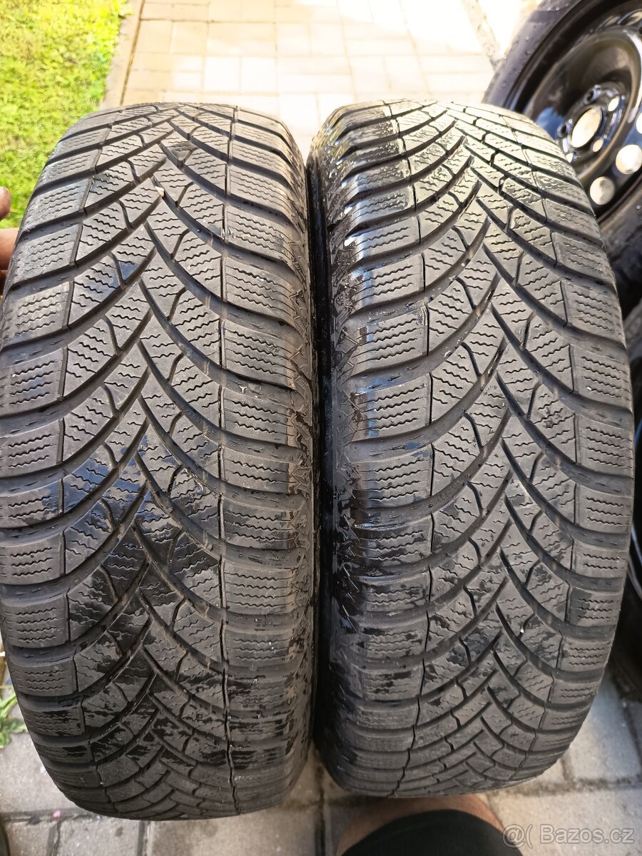 Fabia IV zimní kola 5×100 R15 – zánovní stav - 7