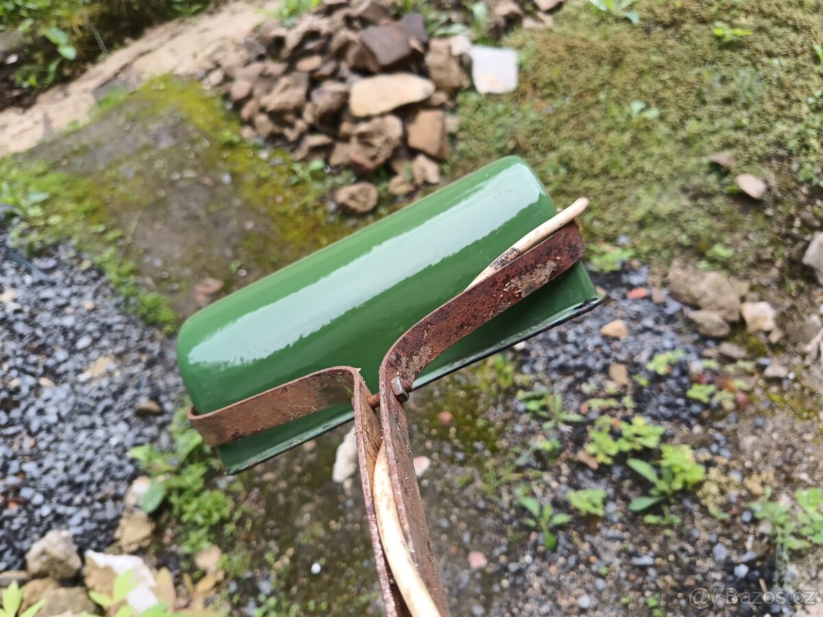 STARÁ LAMPA - 7