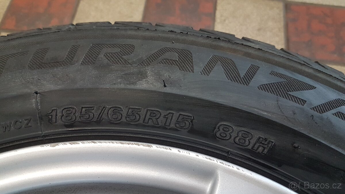 alu kola 15 KIA 5x114,3 6x15 et40 + 185/65/15 4ks 6-7mm - 7