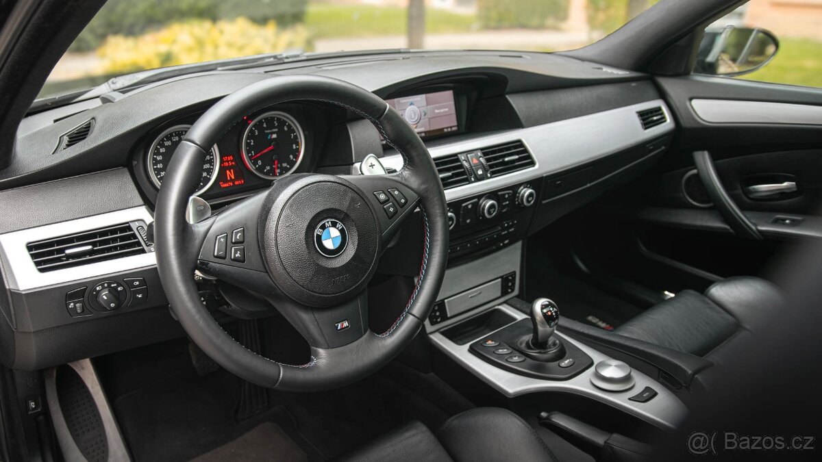 BMW M5, E60 V10 5,0/373kW 500HP - 7