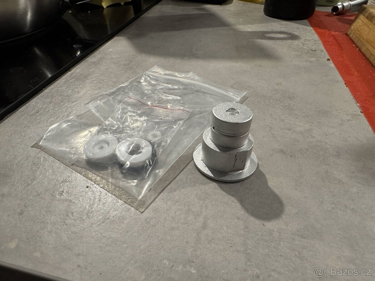 SodaStream Jet + plná bombička (+ lahve) - 7