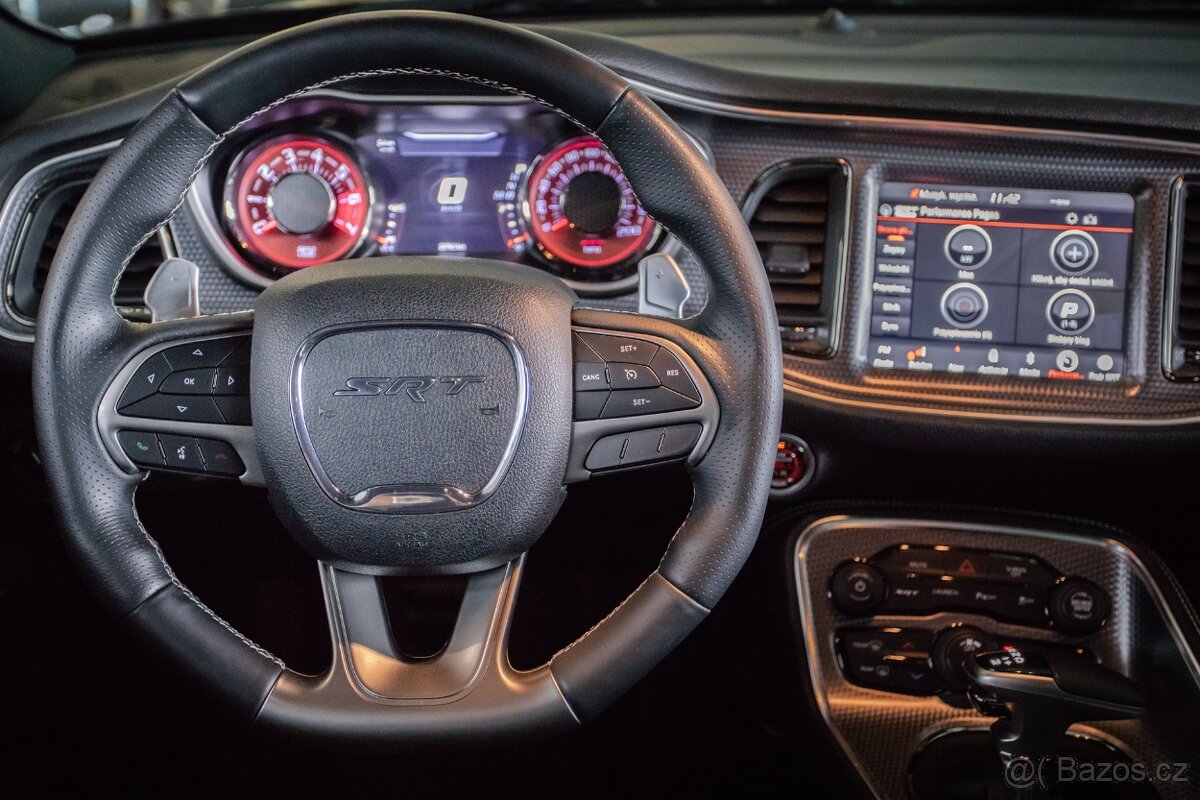Dodge Challenger Hellcat - 7