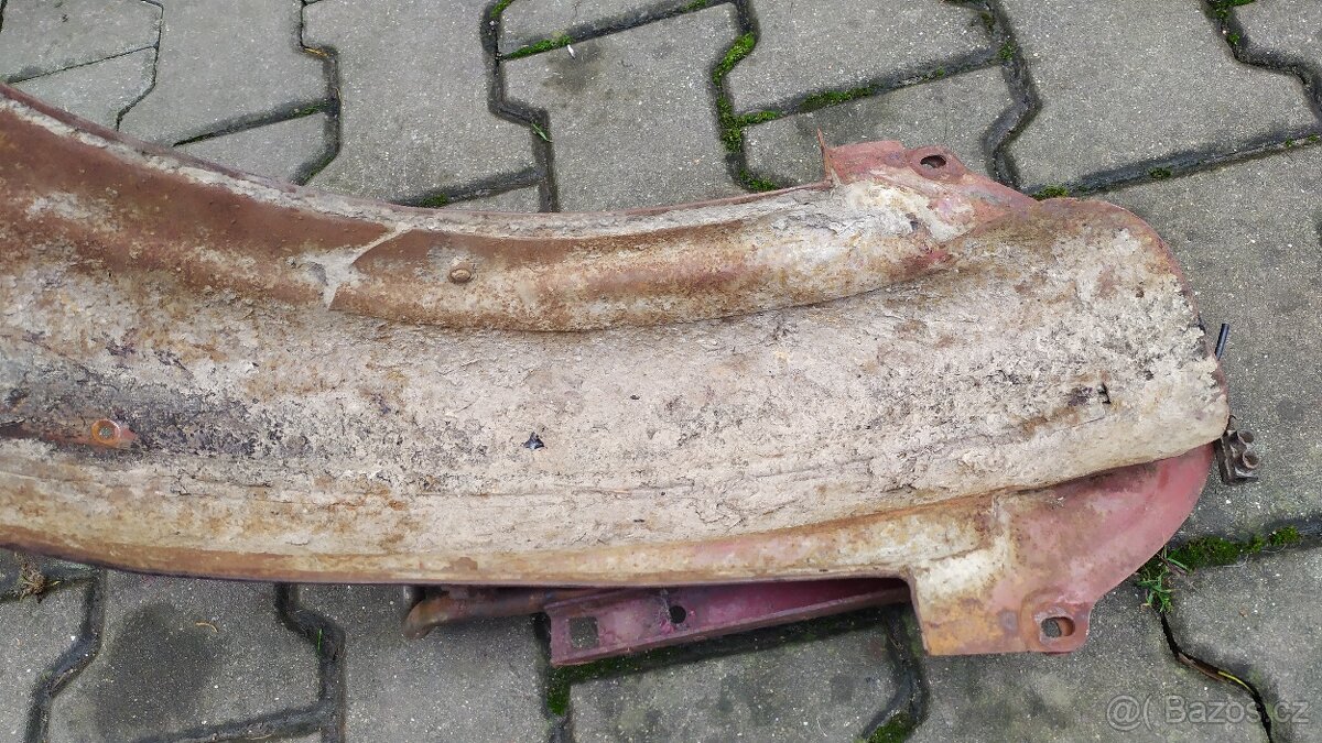 Zadní blatník Jawa 350 - 7