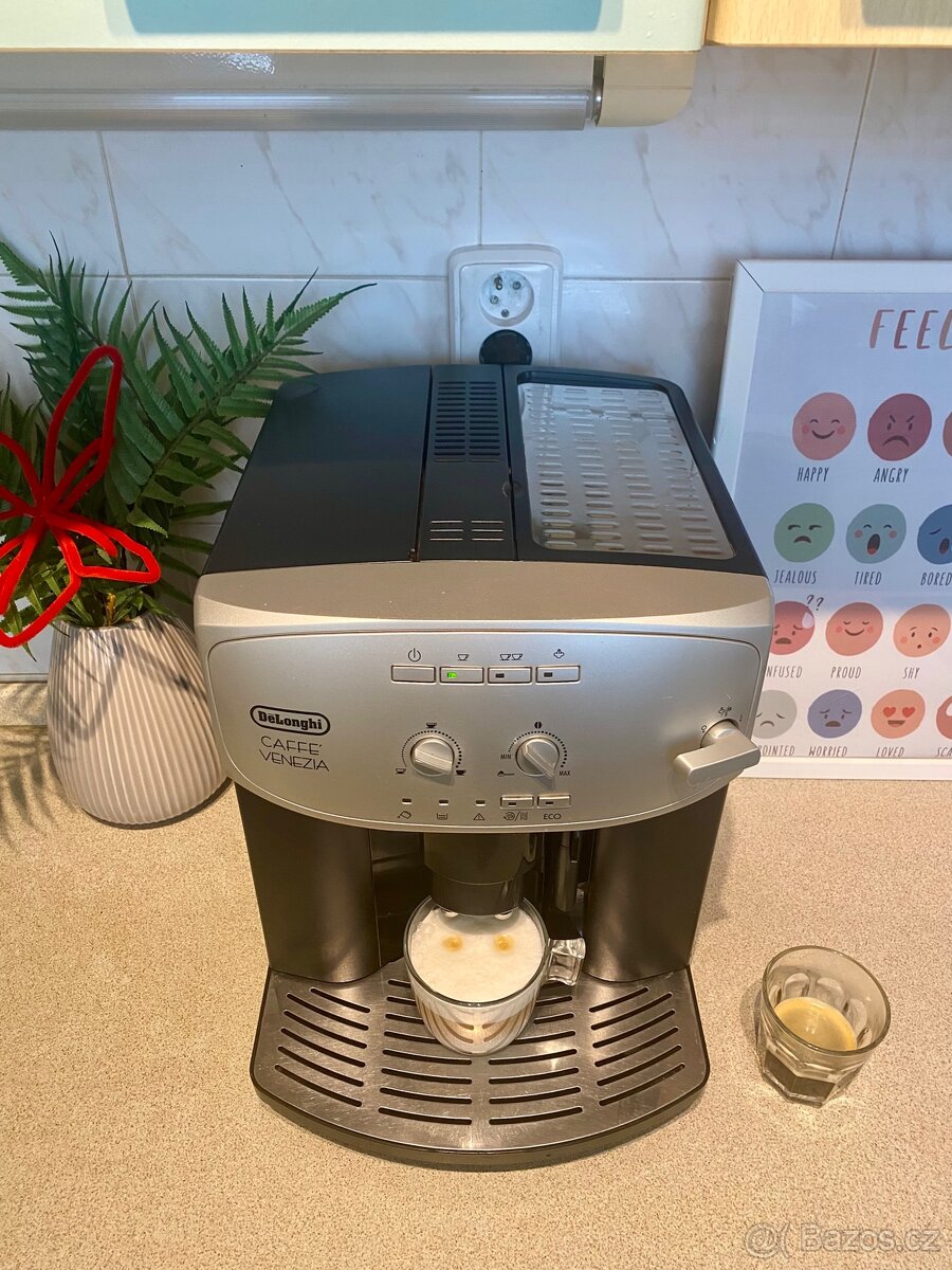 Delonghi Magnifica ESAM - 7