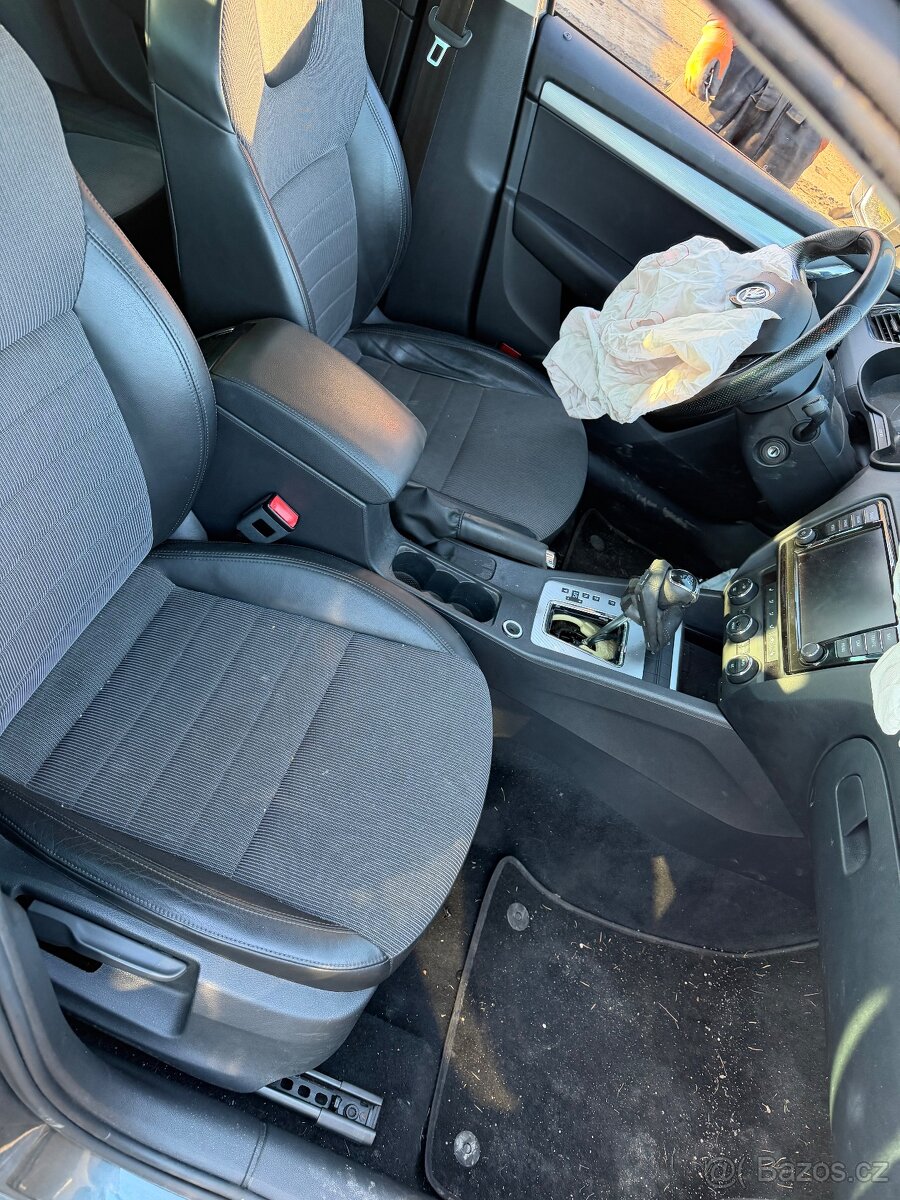 Octavia 3 2.0Tdi 110kw CRLB DSG BARVA LF7Y-F6F6 - 7