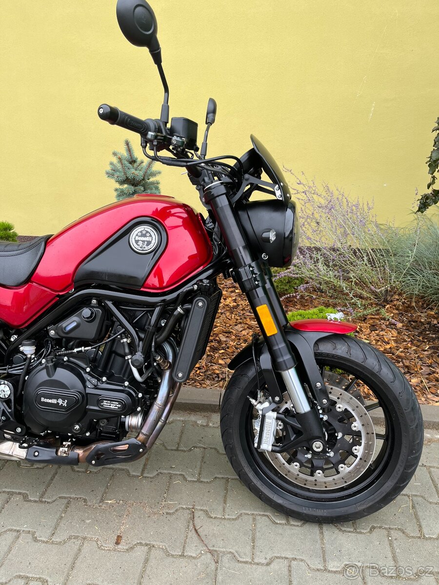 Benelli Leoncino 500 - 7