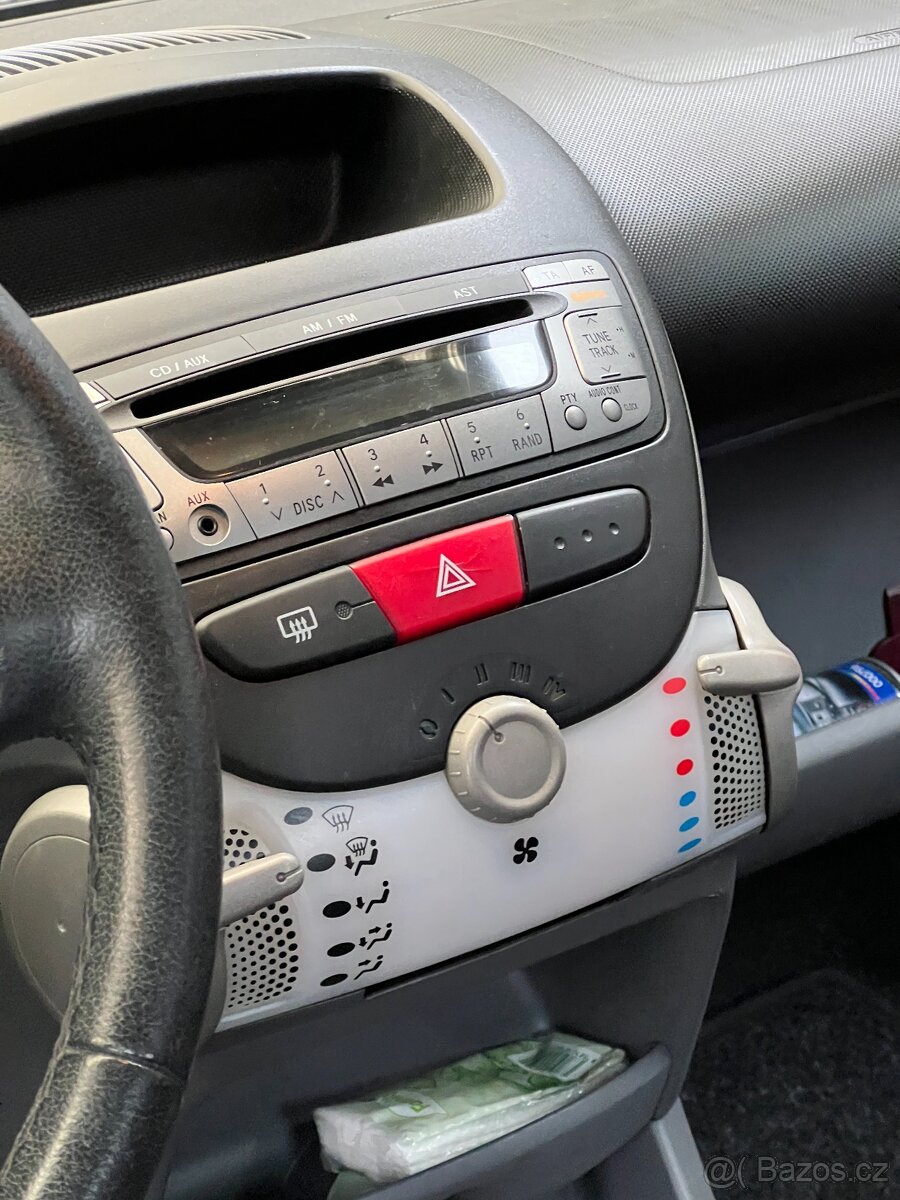 Toyota Aygo, 1.0i, ISOFIX - 7