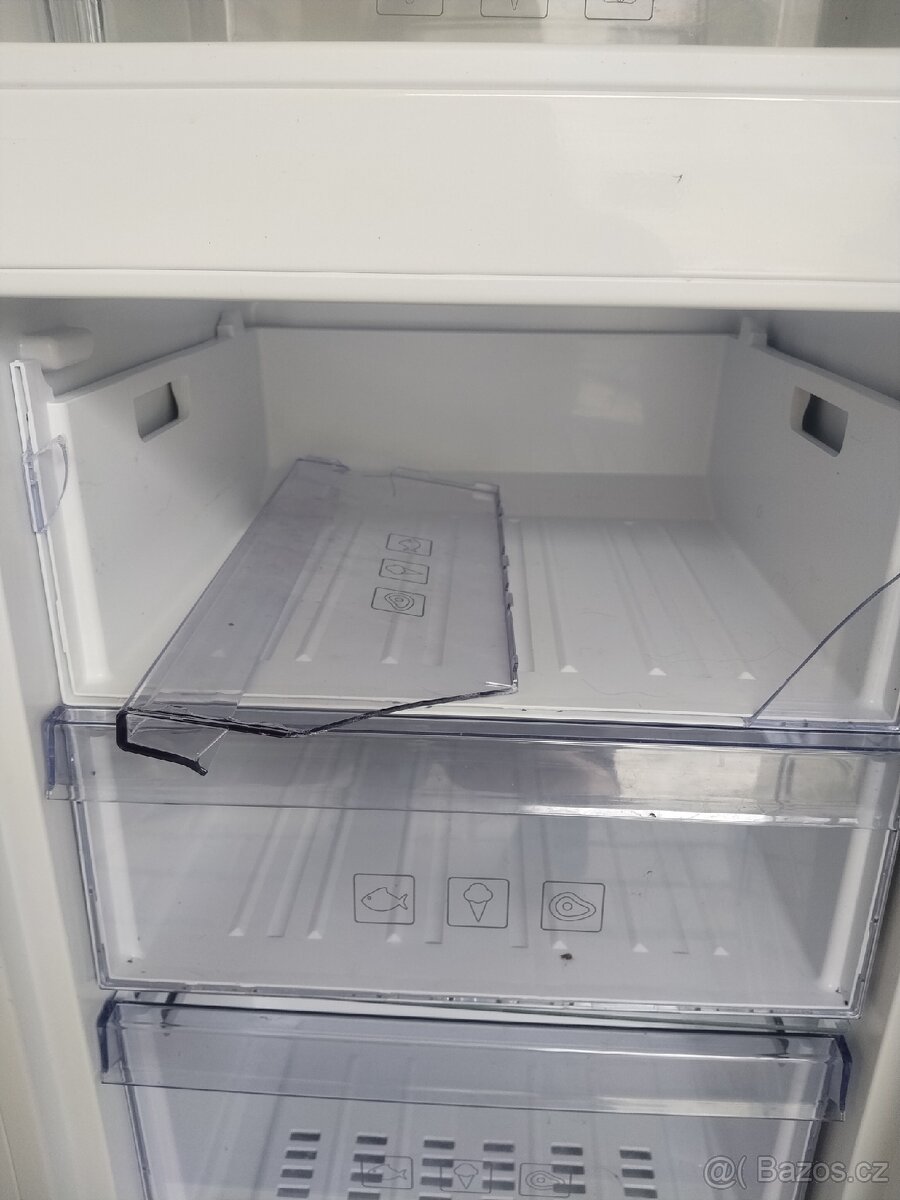Lednice Beko A+ - 7