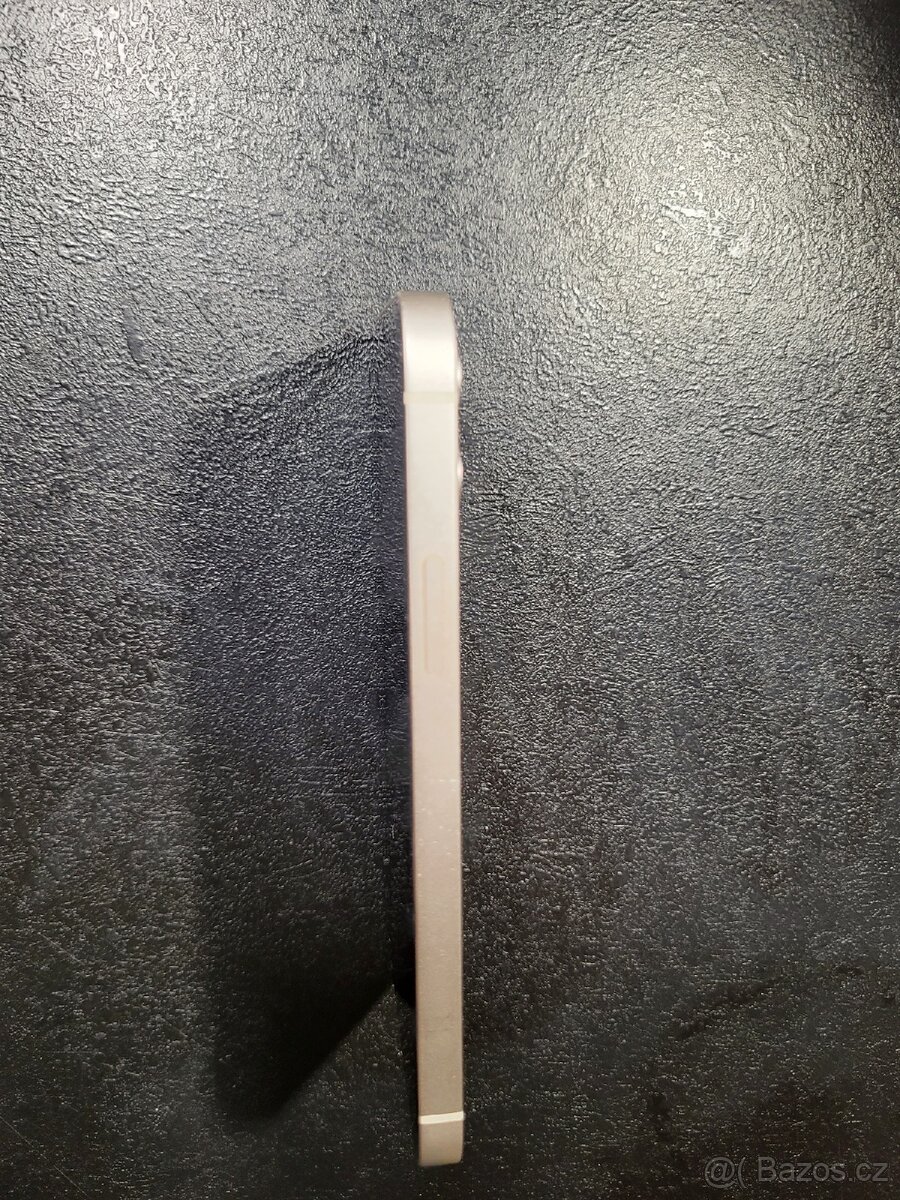 Apple iPhone 12 128 GB bílý - 7