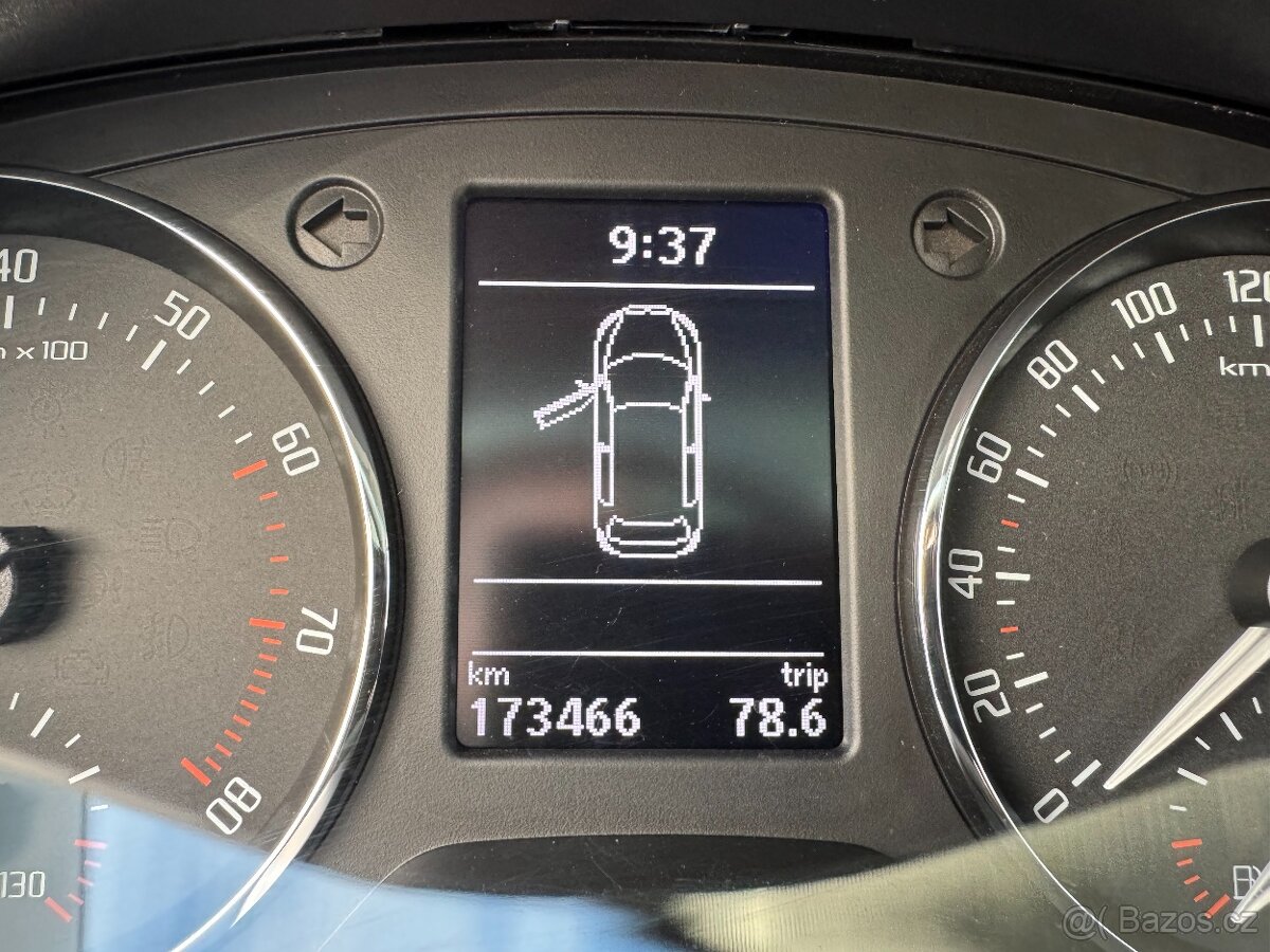 Škoda Roomster 1.2 TSI Style r.v.2013 - 7