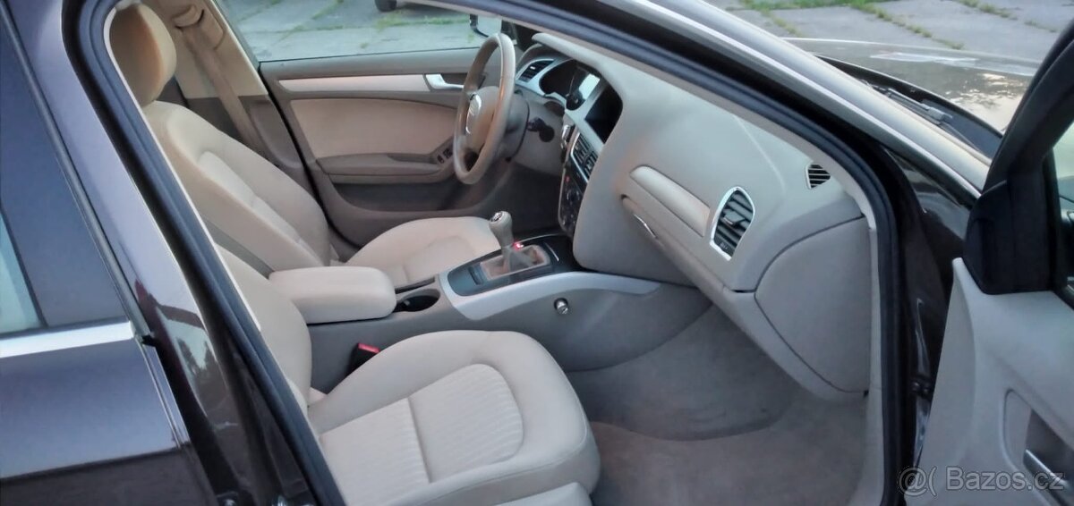 Audi A4 8K limuz.1,8 TFSI 140tis.km 2011 1majitel TOP STAV - 7