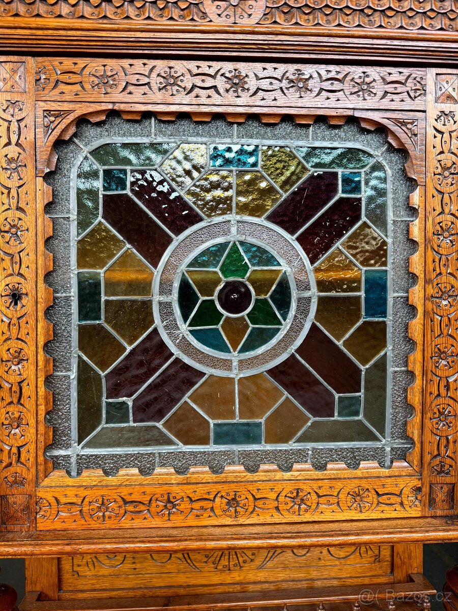 Starožitný příborník / kredenc (132021) - 7