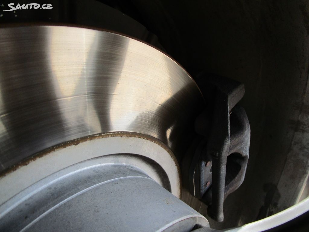 BMW X4, 2,0D-4x4-140KW-KOUPEN V ČR - 7