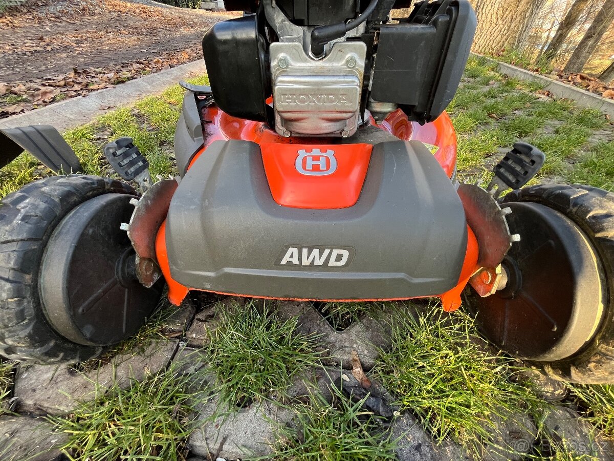 Sekačka AWD Husqarna LC 356AWD - 7