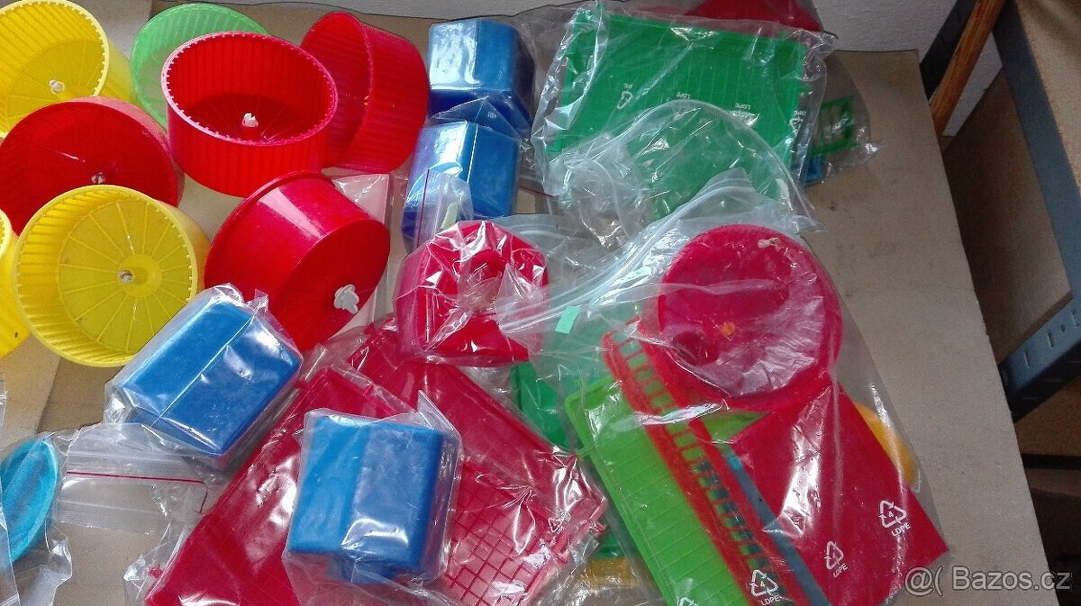 PRODÁM NOVÉ KLECE PRO HLODAVCE - 7