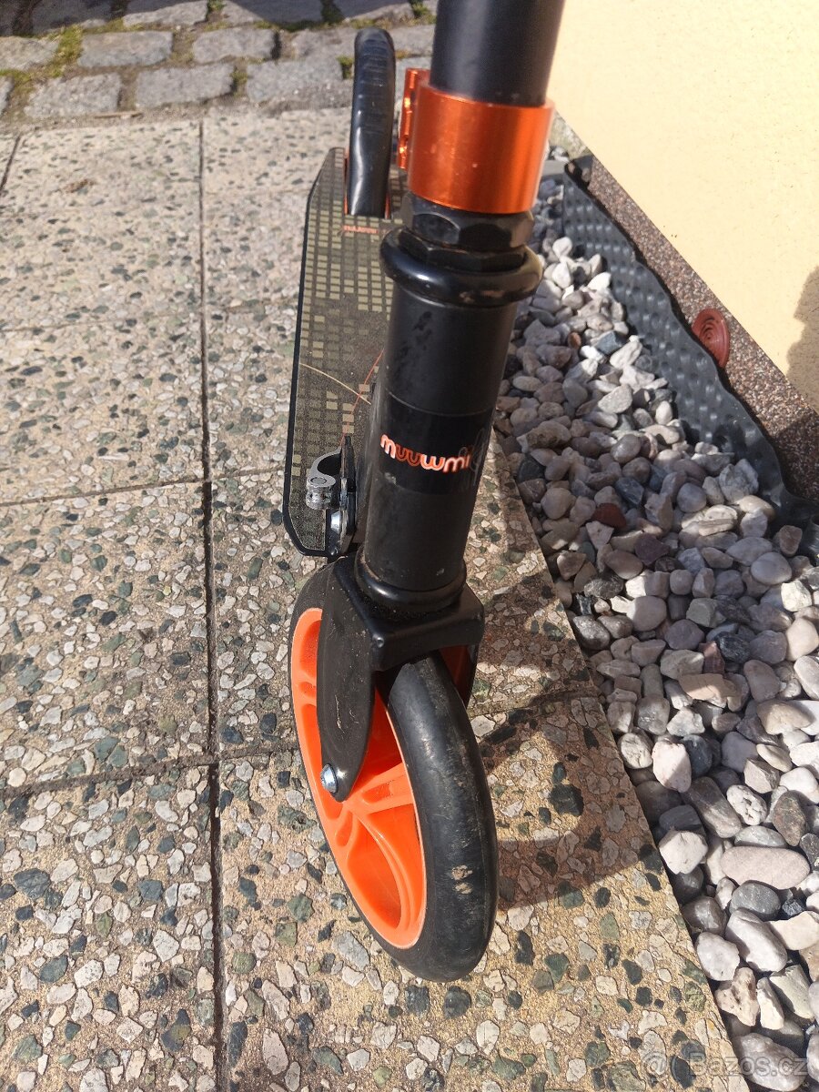 Dětská skládací koloběžka . - 7