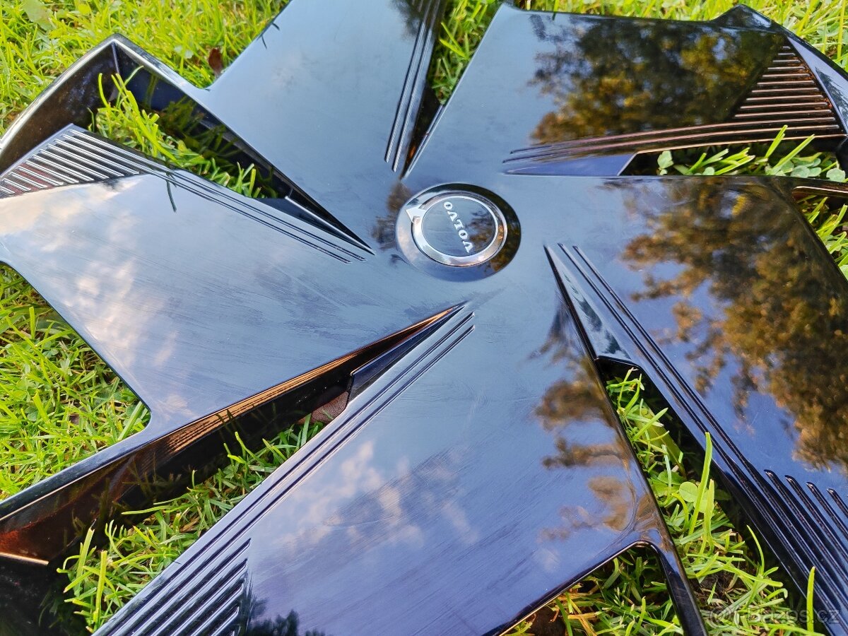 Poklice Volvo Aero r19 ex30 - 7