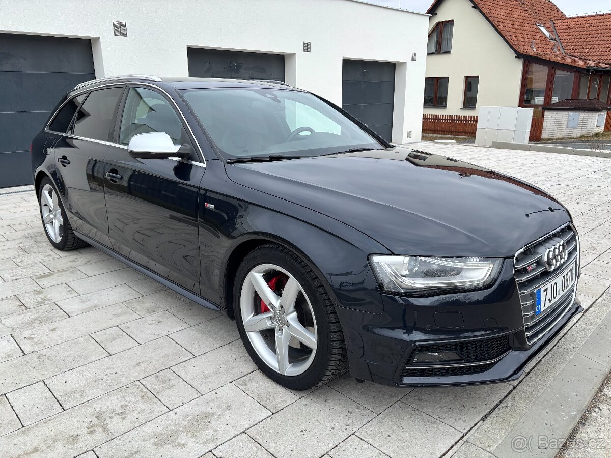 Audi A4 Avant 2.0 TDI 3X S-LINE - 7