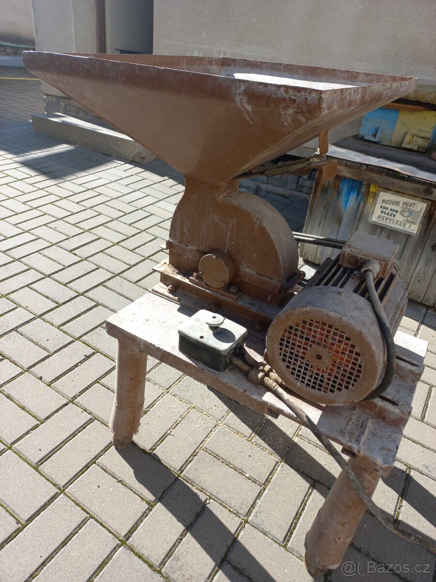 Kladívkový šrotovník 380 V - 7